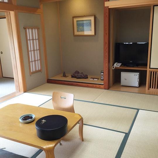 Kankoso Katashina Buitenkant foto